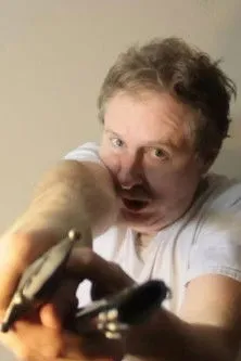 Zack Cookman interpreta a  en Let's Talk Moods