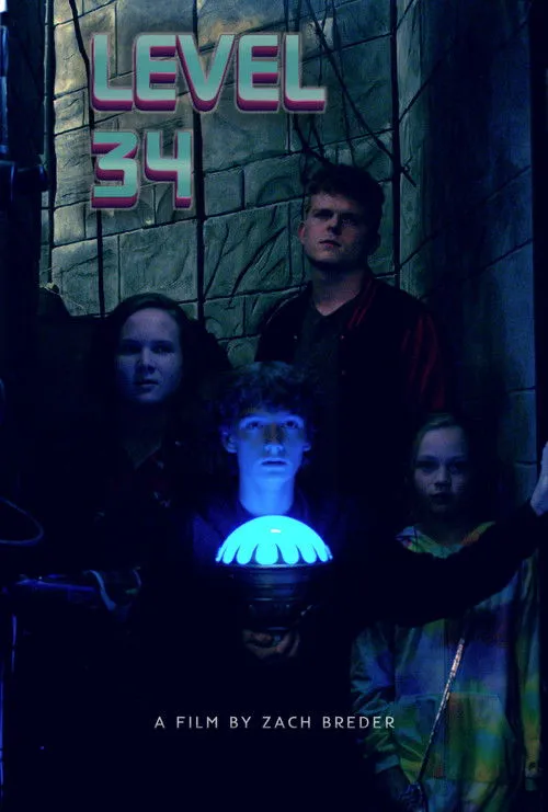 Ethan Daniels interpreta a Leo en Level 34