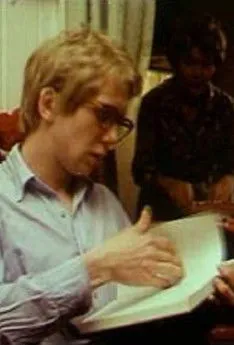 Herdís Þorvaldsdóttir interpreta a en Lilja