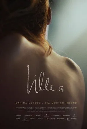 Iza Mortag Freund interpreta a Caroline en lille a