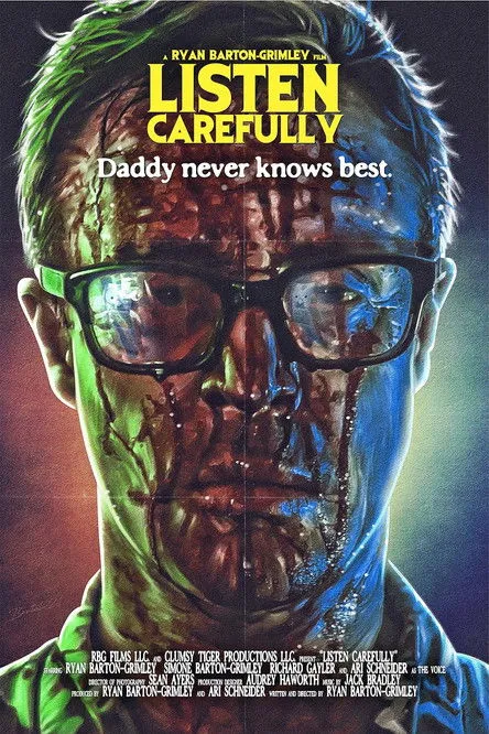 David Rickabaugh interpreta a The Man in the Suit en Listen Carefully