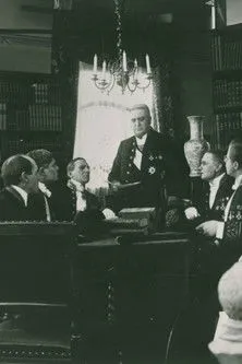 Jenny Tschernichin-Larsson interpreta a  en Livets konflikter