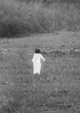 Hutchi Hancock interpreta a Erin Fray en Lurk