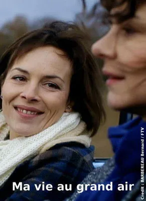 Lucie Fagedet interpreta a Faustine en Ma vie au grand air