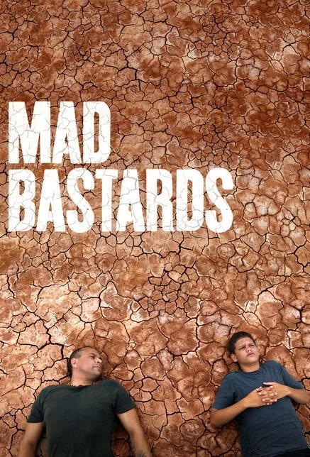 Dean Daley-Jones interpreta a TJ en Mad Bastards