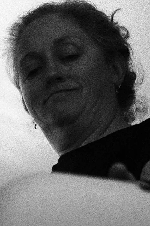 Remy Plant interpreta a Child at Vet en Madame Emperor's New Kitten