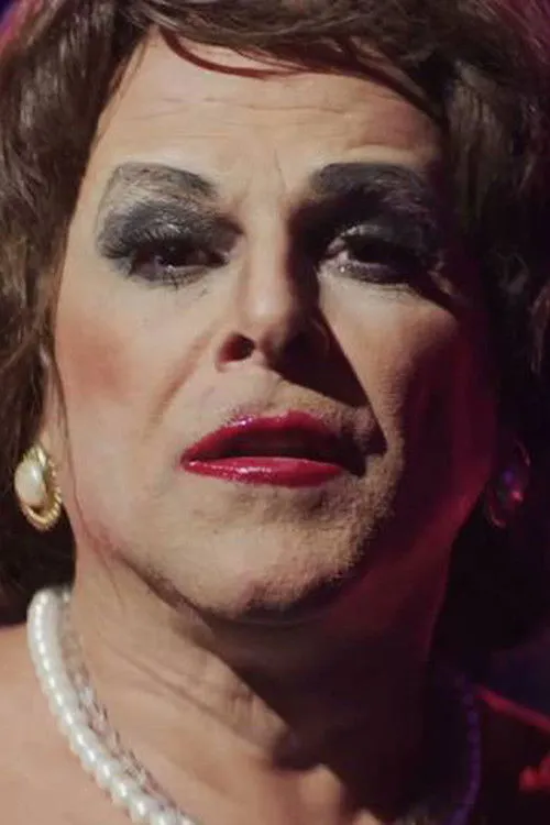 Tavinho Teixeira interpreta a en Mansão do Amor