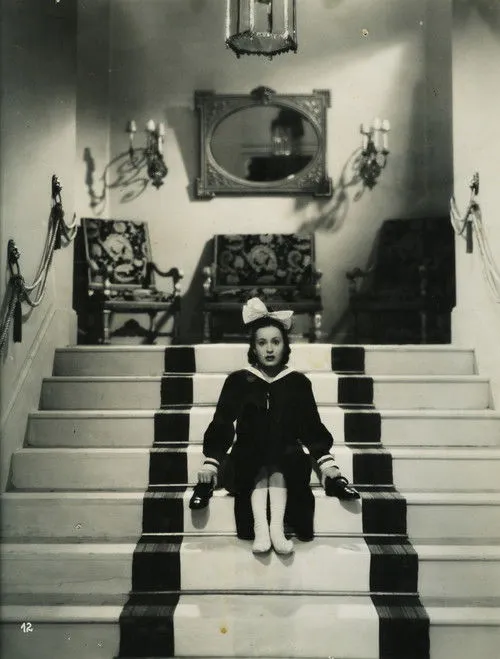 István Dózsa interpreta a Színész (uncredited) en Marika