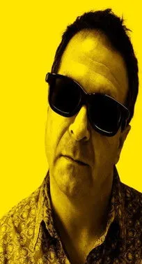 Mark Thomas interpreta a Himself en Mark Thomas: Cuckooed