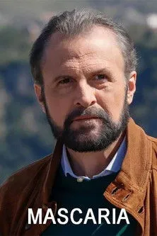 Costantino Comito interpreta a en Mascaria