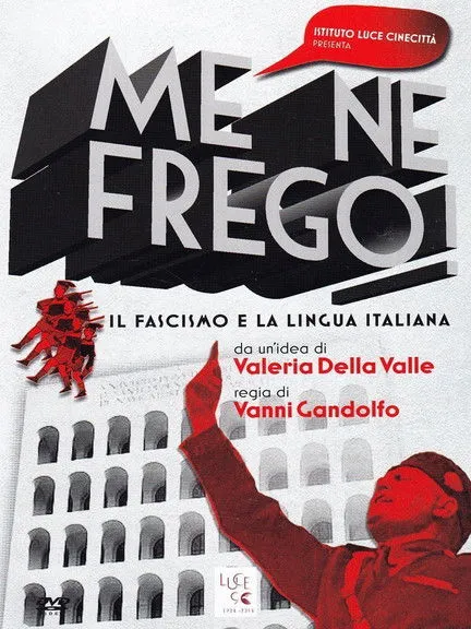 Benito Mussolini interpreta a Himself en Me ne frego!