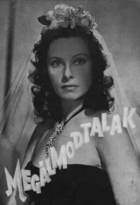 Erno Mihályi interpreta a  en Megálmodtalak