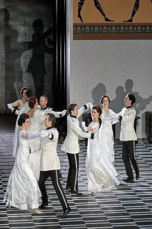 Lise Davidsen interpreta a en Met Opera 2022/23: Der Rosenkavalier