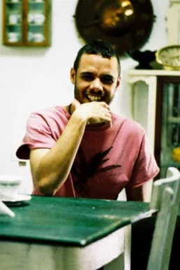 Matheus da Rocha Pereira interpreta a Matheus Rocha (29 years old) en Meu amigo que trabalhou com Manoel de Oliveira, que fez 100 anos