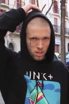 Jereme Rogers interpreta a  en #MiAmor: Selfish Skateboards in Spain