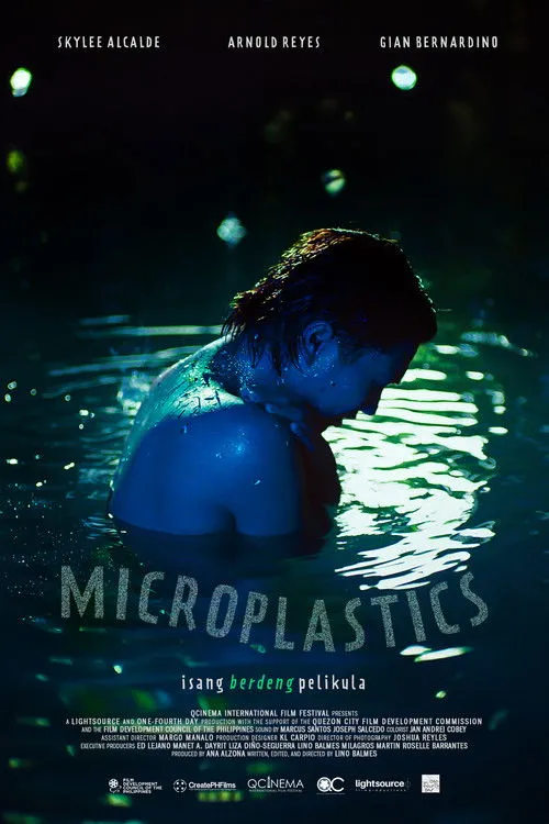 Arnold Reyes interpreta a Adult Hero en Microplastics