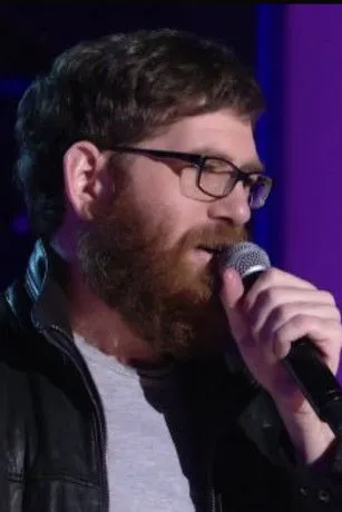 Mike Lawrence interpreta a en Mike Lawrence: The Half Hour