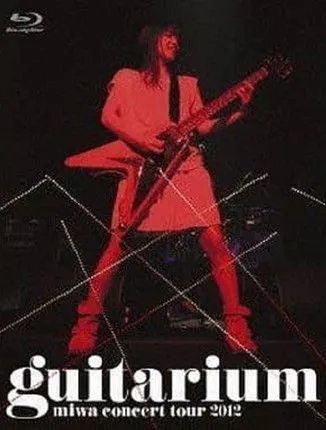 miwa interpreta a Self en miwa concert tour 2012 "guitarium"