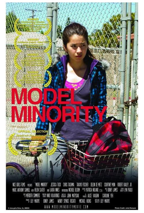 Courtney Mun interpreta a Amberlyn Tanaka en Model Minority