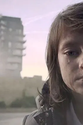 Lily-Rose Aslandogdu interpreta a Lily en Most Shocking Second a Day Video