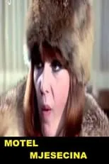 Ðurda Ivezic interpreta a en Motel Mjesečina