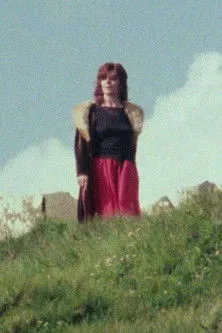 Russell Harty interpreta a  en Mother Ireland