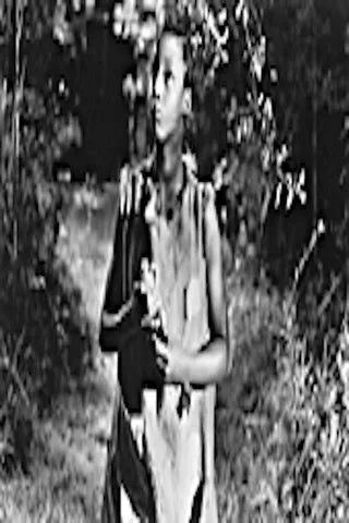 Monique Coleman interpreta a Dofimae en Mother of the River