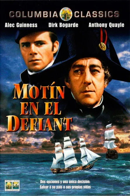 Alec Guinness interpreta a Captain Crawford en Motín en el Defiant