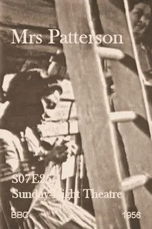 Estelle Winwood interpreta a Mrs Patterson en Mrs Patterson