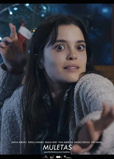 Tina Barbosa interpreta a Mãe en Muletas