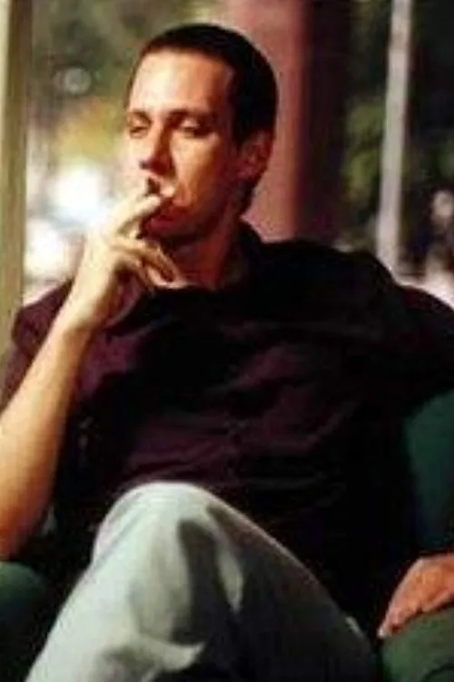 Bruce Gomlevsky interpreta a en Nada a Declarar