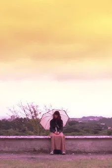 Ana Tardivo interpreta a Ela en Não Existe Depois