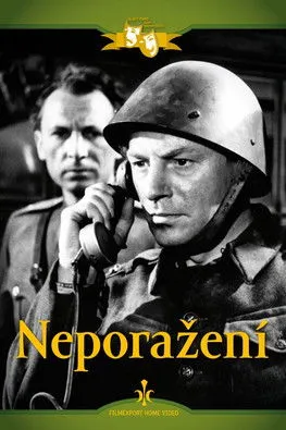 František Vnoucek interpreta a staff sergeant en Neporažení