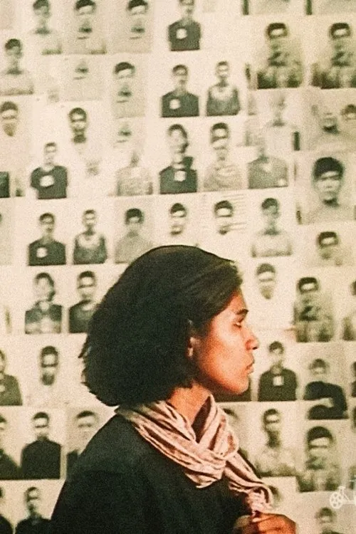 Phuong Dung interpreta a Vixna en Nhân Dân Là Trang Giấy Trắng