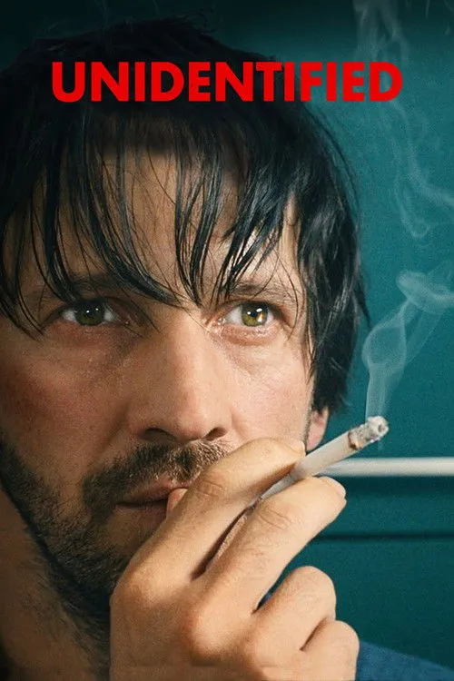 Michael Blain-Rozgay interpreta a Darren en No Identificado