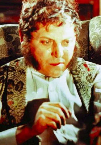 João Fernandes interpreta a Fabinho en Nós