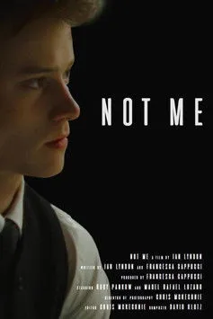 Rudy Pankow interpreta a Ashton en Not Me