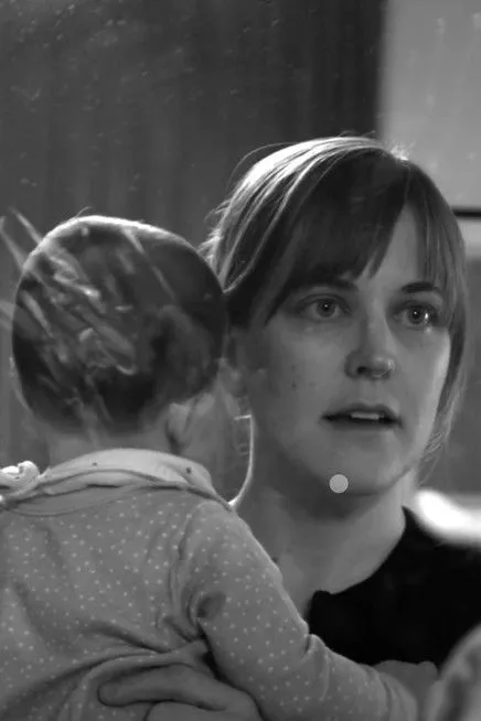 Jared Larson interpreta a  en Not You