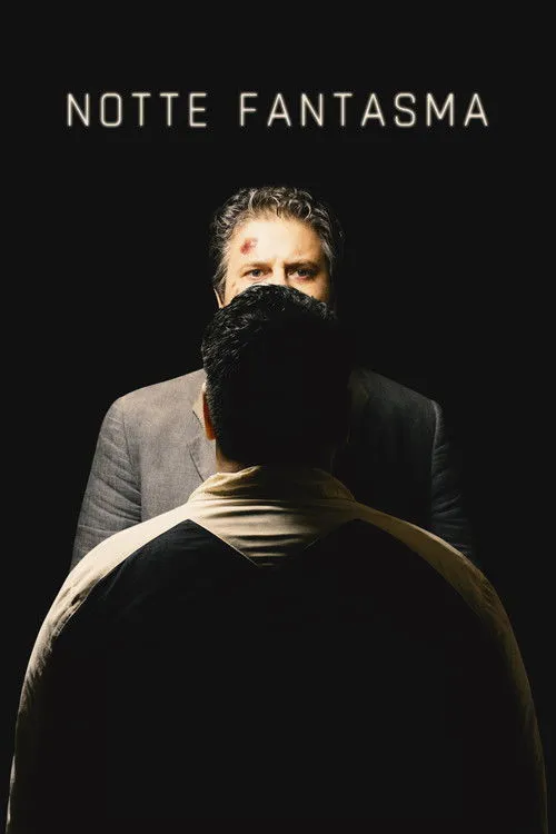 Edoardo Pesce interpreta a Poliziotto en Notte fantasma