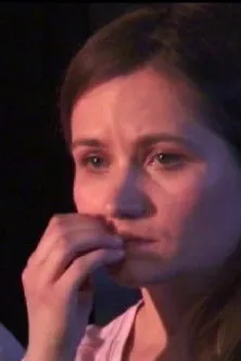 Jelena Velkovski interpreta a Herself en Novo je da sam bila zlostavljana