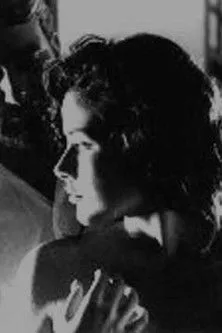 Daniela Schmitz interpreta a Bárbara en O Corpo de Flávia