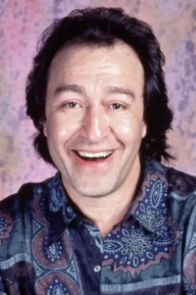 Dom Irrera interpreta a Himself en One-Night Stand: Dom Irrera: Command Performance