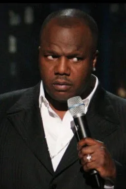 Earthquake interpreta a Himself en One-Night Stand: Earthquake