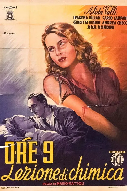 Ada Dondini interpreta a Signorina Mattei en Ore 9: Lezione di chimica