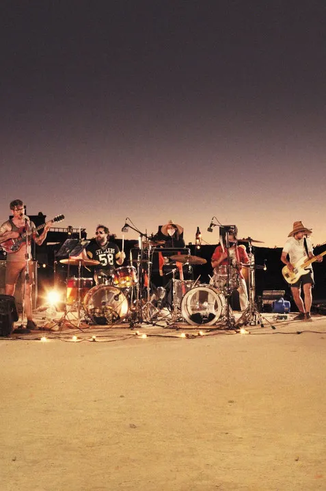 John Dwyer interpreta a en Osees - Levitation Sessions