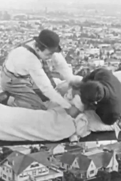 Virginia Vance interpreta a Boss's Daughter en Out Bound