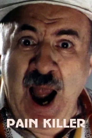 Peggy Cass interpreta a Nadine Turman en Pain Killer