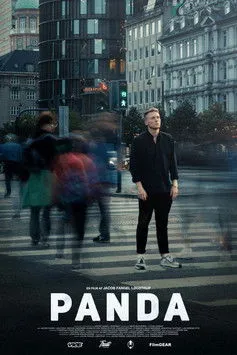 Sebastián De Caro interpreta a  en Panda