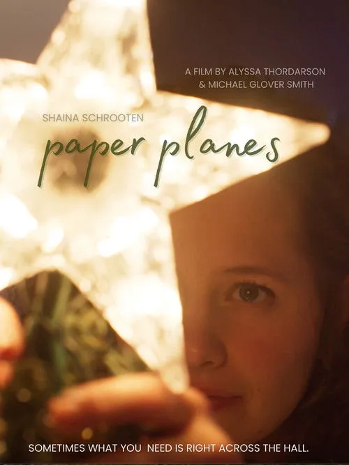 Shaina Schrooten interpreta a Rachel en Paper Planes