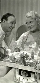 James Blakeley interpreta a en Perfectly Mismated